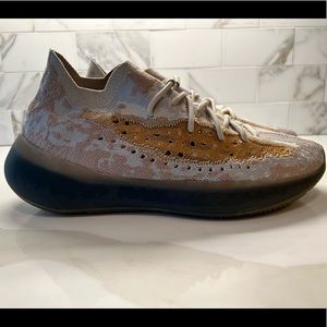 Mens Yeezy Boost 380 in brand new condition size 14 warn 1 time.